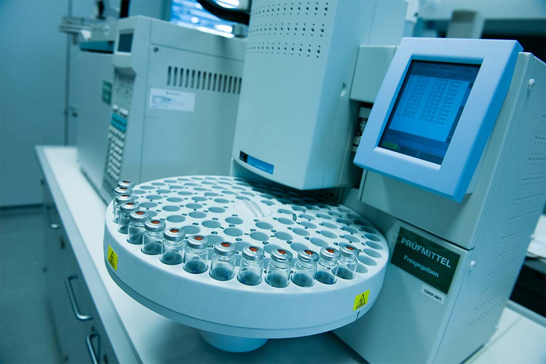Solvants résiduels : Identification de résidus de solvants à l'aide d'un chromatographe à phase gazeuse
